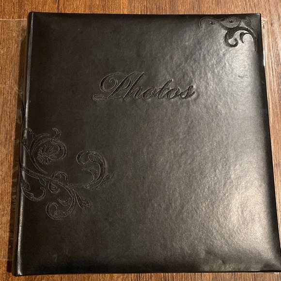 Croft & Barrow Black Embroidered Photo Album-500 Photos-4x6 - Picture 6 of 12